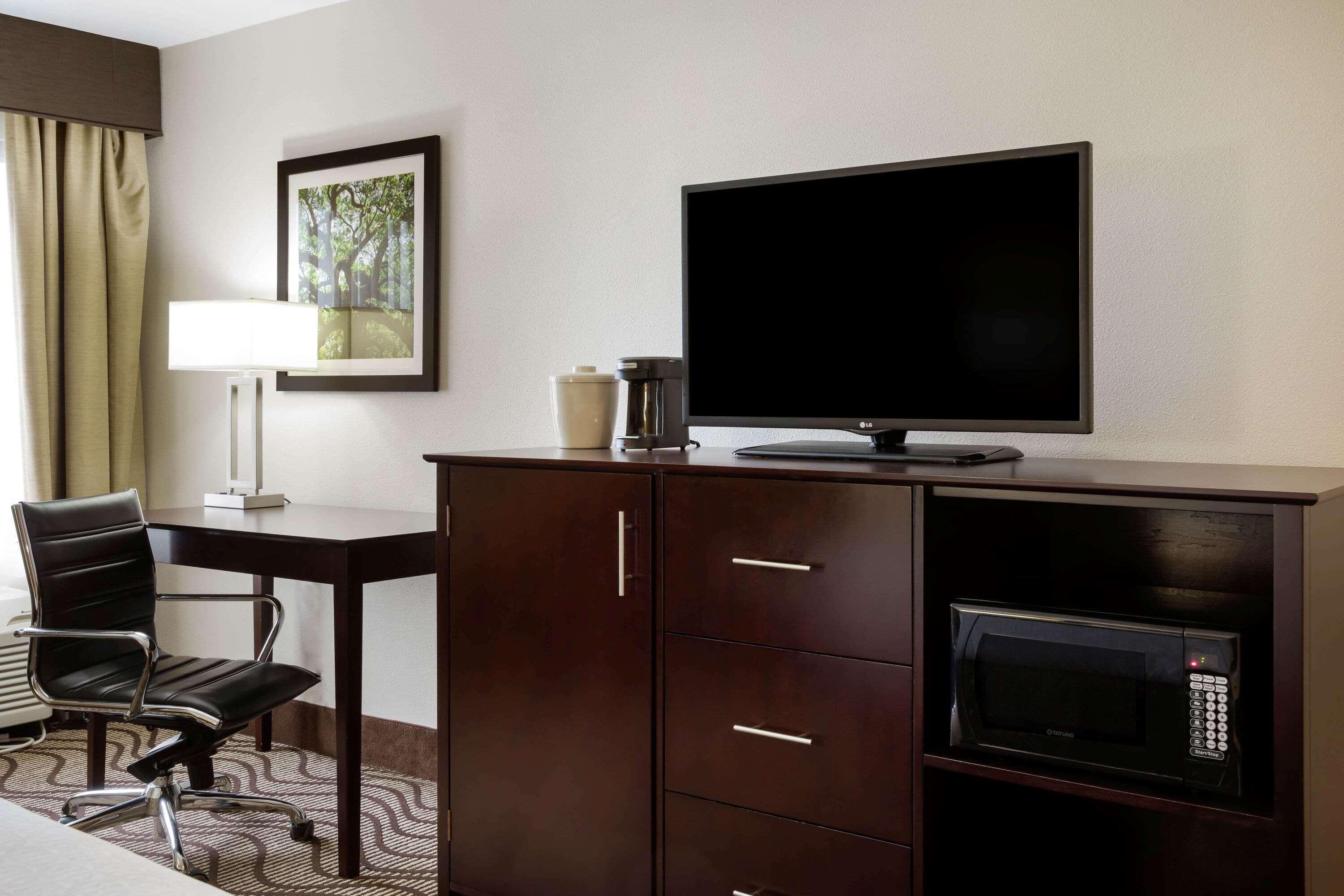Hotel La Quinta By Wyndham Lagrange / I-85 Exteriér fotografie